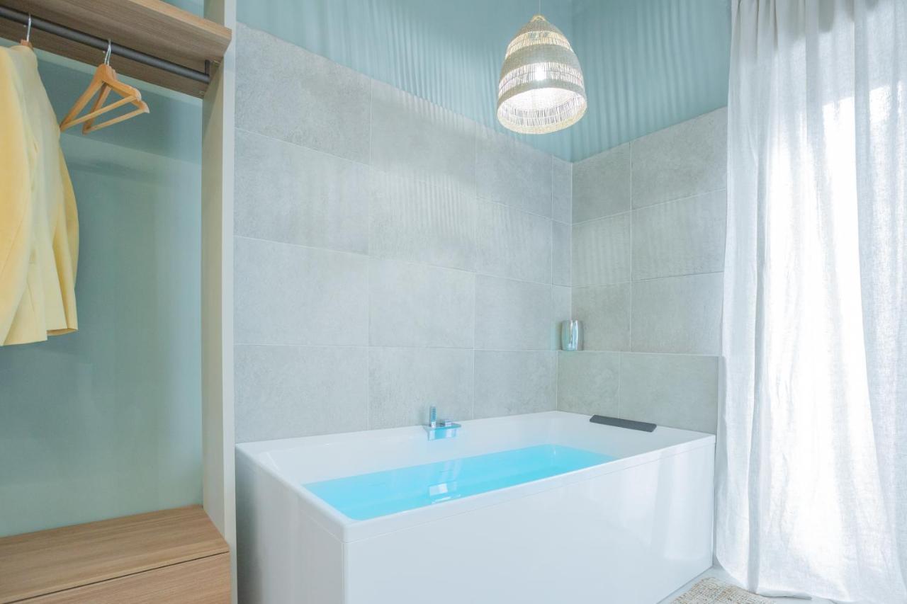 Filia Solis - Old Town Suites & Spa Brindisi Eksteriør billede